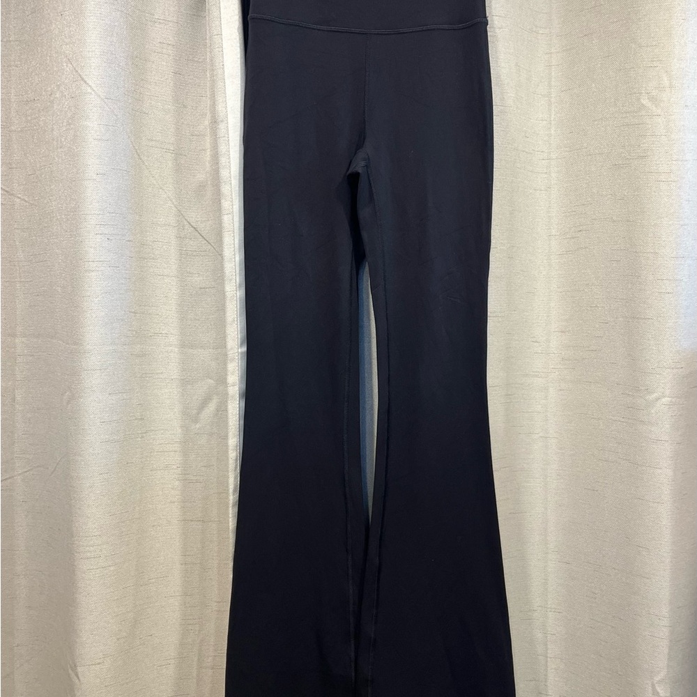 All in motion black flared pants size XS EUC